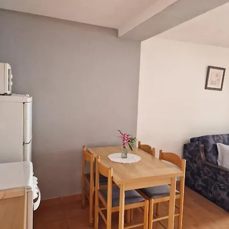 Apartment Roing S