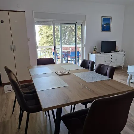 Apartment Roing S