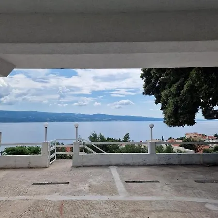 Apartment Roing S Stanici