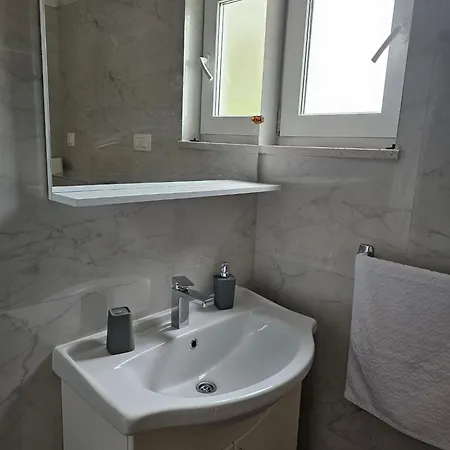 Apartment Roing S Stanici
