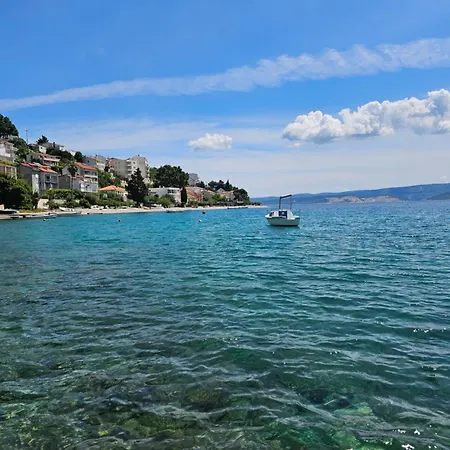 Roing S * Stanici